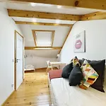 Rio Marvila House By Homeful Homes * 리스본